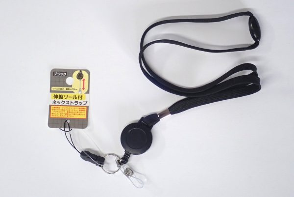 新品サンリオキャラクターズネックストラップスプリングガーデンセリア限定