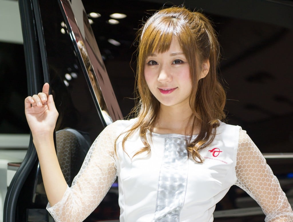 画像・写真 美脚レースクイーンや美人コンパニオンが彩る！ 「東京オートサロン2015」が華やかに開幕！(7/40) |