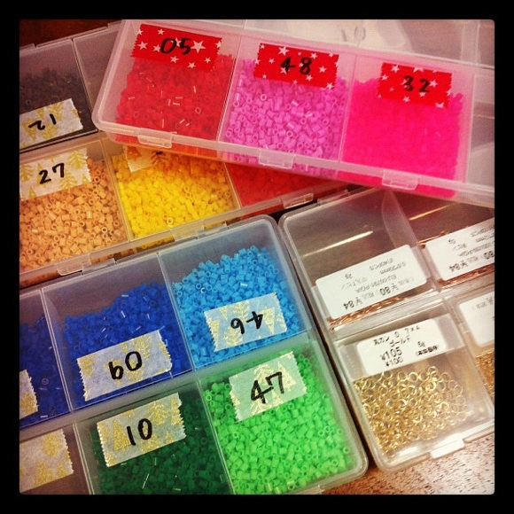 アイロンビーズデコケースの作り方を紹介