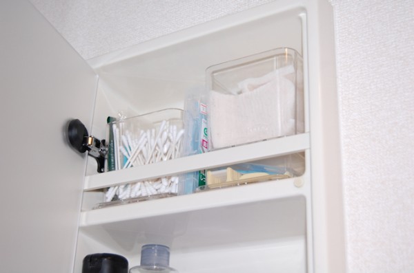 ミシン糸 収納にぴったり セリア 仕切りケースのののうち