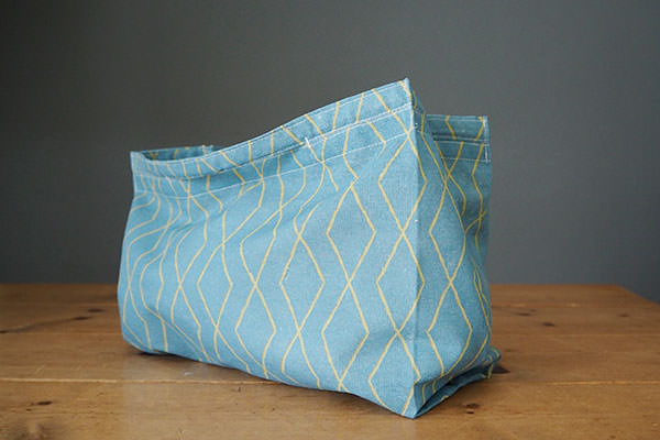 手作りポーチ ミニポーチ マチあり 10cmファスナーを使ったハンドメイド型紙 PDF千尋の