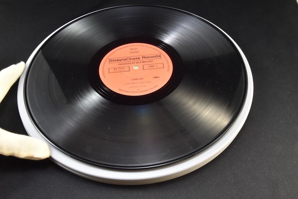 オーム電機AudioComm レコードプレーヤー DIY 組み立て式 ターンテーブル レコードプレイヤー 自作 手作り 簡単組立キューイングレバー付き キューレバー ステレオスピーカー付き DIYレコードプレーヤー 組立式 RDP-B4 アキバ取材班お手軽にレコード プレーヤーを自作