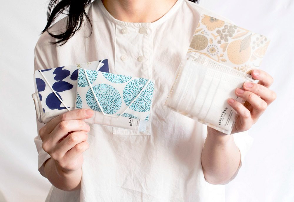 簡単リメイク クリアファイルで作るマスクケースの作り方 - ハンドメイドチャンネル