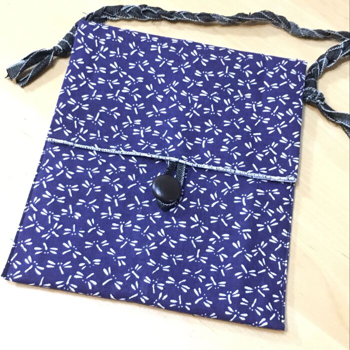 保育園で人気！子ども用ポシェットの簡単な作り方。100均材料で作れて、アイロンもマチ針も使いませんヒナスイッチ