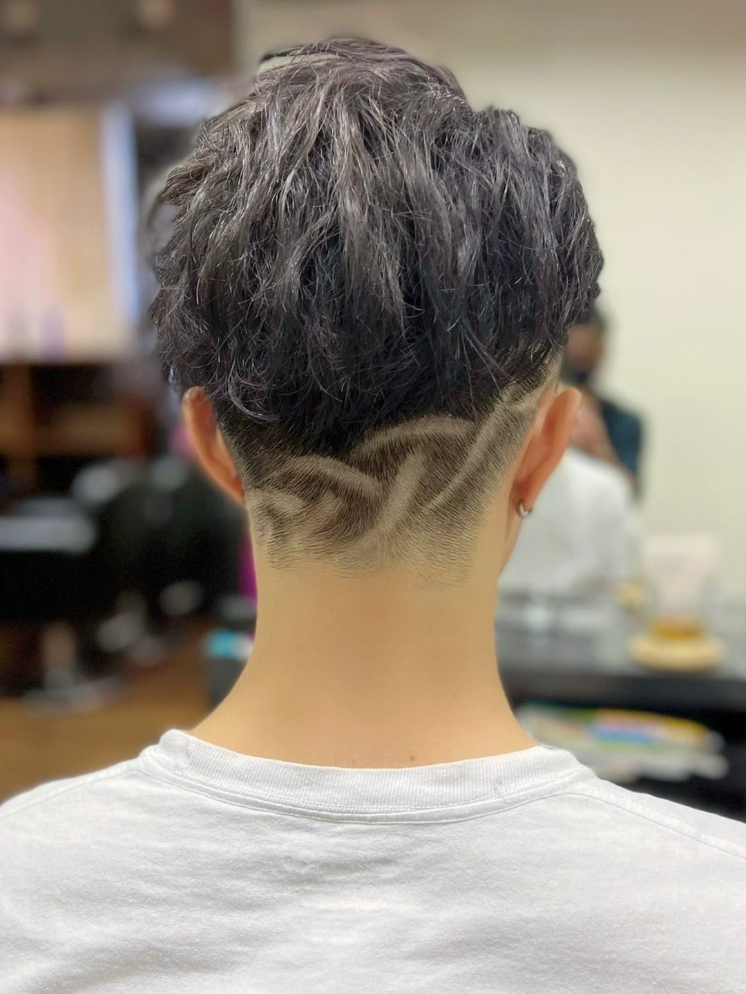 何気に大切なバックのツーブロックライン熊本市城南町下宮地にあるHAIRBASE ヘアーベース菅繁樹 のブログメインサイトです