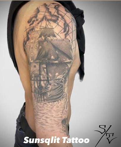 日本地図。 Thank you for comeback and get new tattoo⚡️ Thank you so much!!!お問い合わせ、ご相談等はDMでお気軽にどうぞ。 Please feel free to contact me by DM! Thank you.okinawatattoonahatattookokusaistreetnahaoneshotoneshottattoo