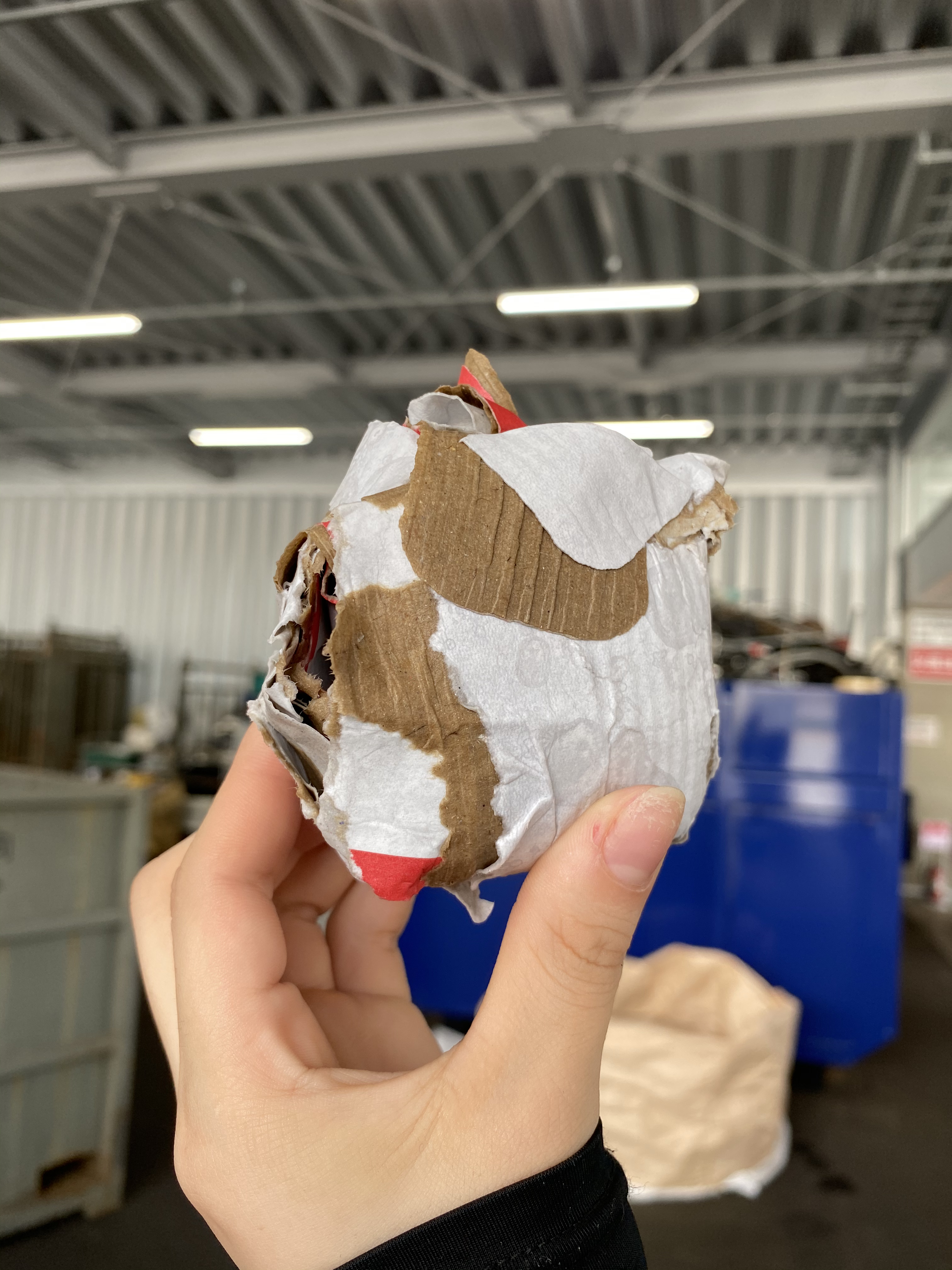 小さな段ボールをカッター１本で大きくする目からウロコの変形技 – grapeグレイプ