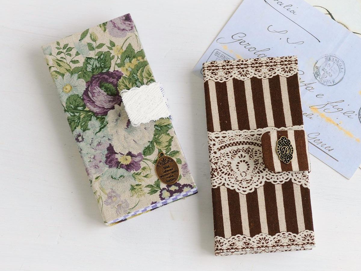 手作りスマホケースの材料は100均で揃う！失敗しないレジンの使い方とは？UP-T