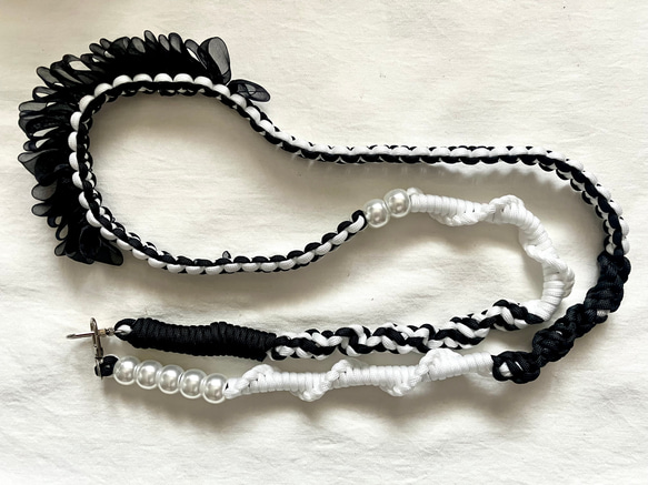 首から下げて使える！携帯 スマホ ・IDカード・鍵用 パラコードでネックストラップの編み方！ Paracord Neck Strap