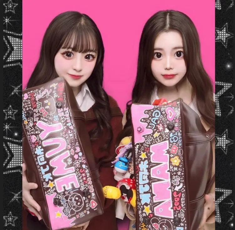 2025年保存版 JKの間で大バズリ中！「スクバ落書き」って知ってる？可愛いフォントやデザイン、写真の撮り方5選をご紹介します♪ -トレンドお届けメディア Trepo トレポ