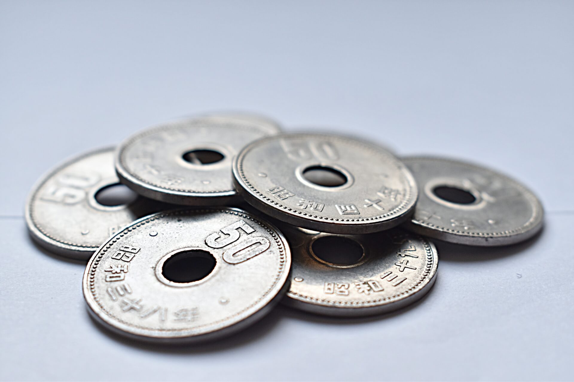 日本円の硬貨 お金 、50円玉 裏 のイラスト素材81827262- PIXTA