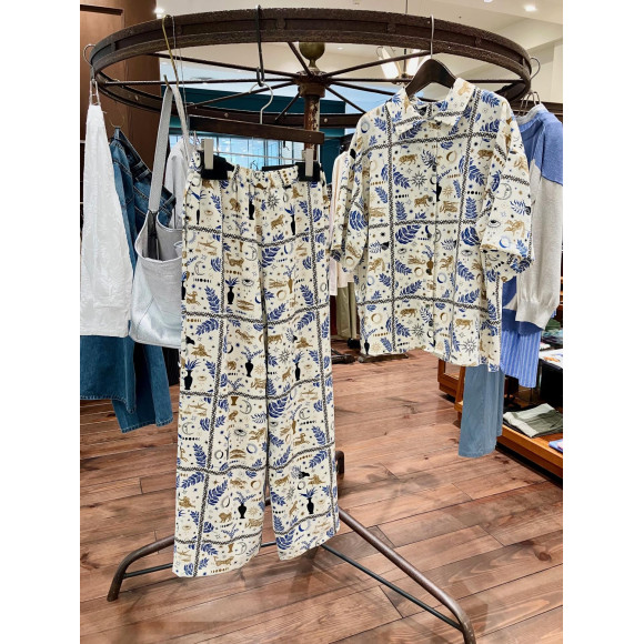 パンフレットのおしゃれなデザイン集! 参考と作成のコツ