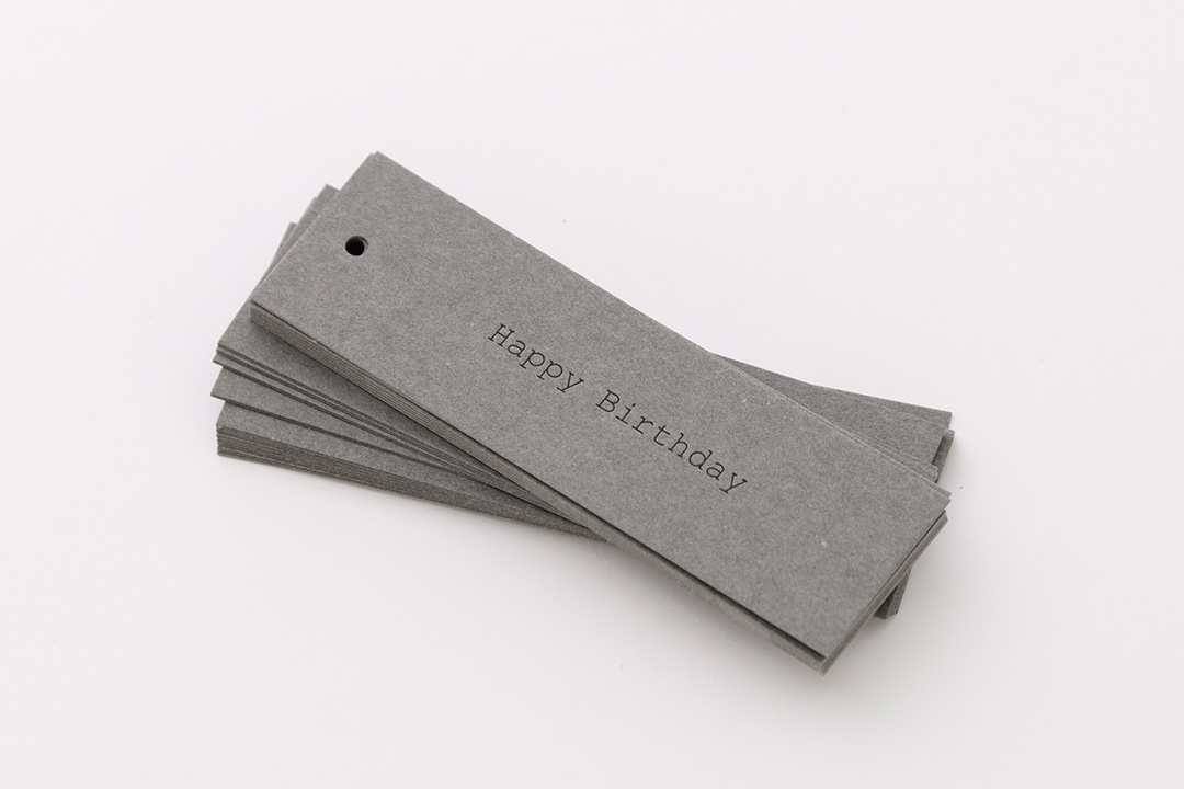 瓶型タグ 50枚 麻紐50本付き 海外製 荷札 値札 無地 クラフト紙 ボトル おしゃれ 下げ札 ハンドメイドの素材やオーナメントなどにPayID