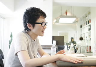 アートディレクター、平林奈緒美の“見える”オフィスの収納術。仕舞う美学Vogue Japan