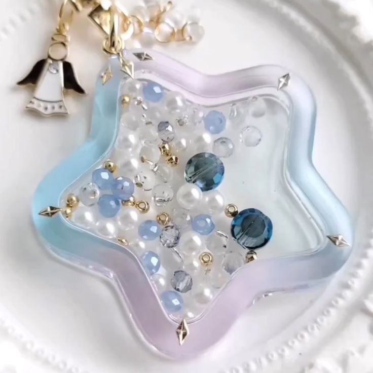 レジンでつくる文字をあしらったハートシェイカーの作り方│sunwardshop.com