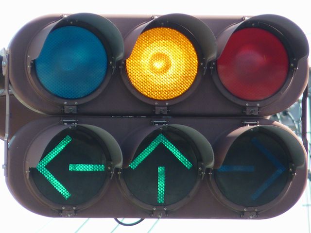 矢印式信号機 - Wikipedia