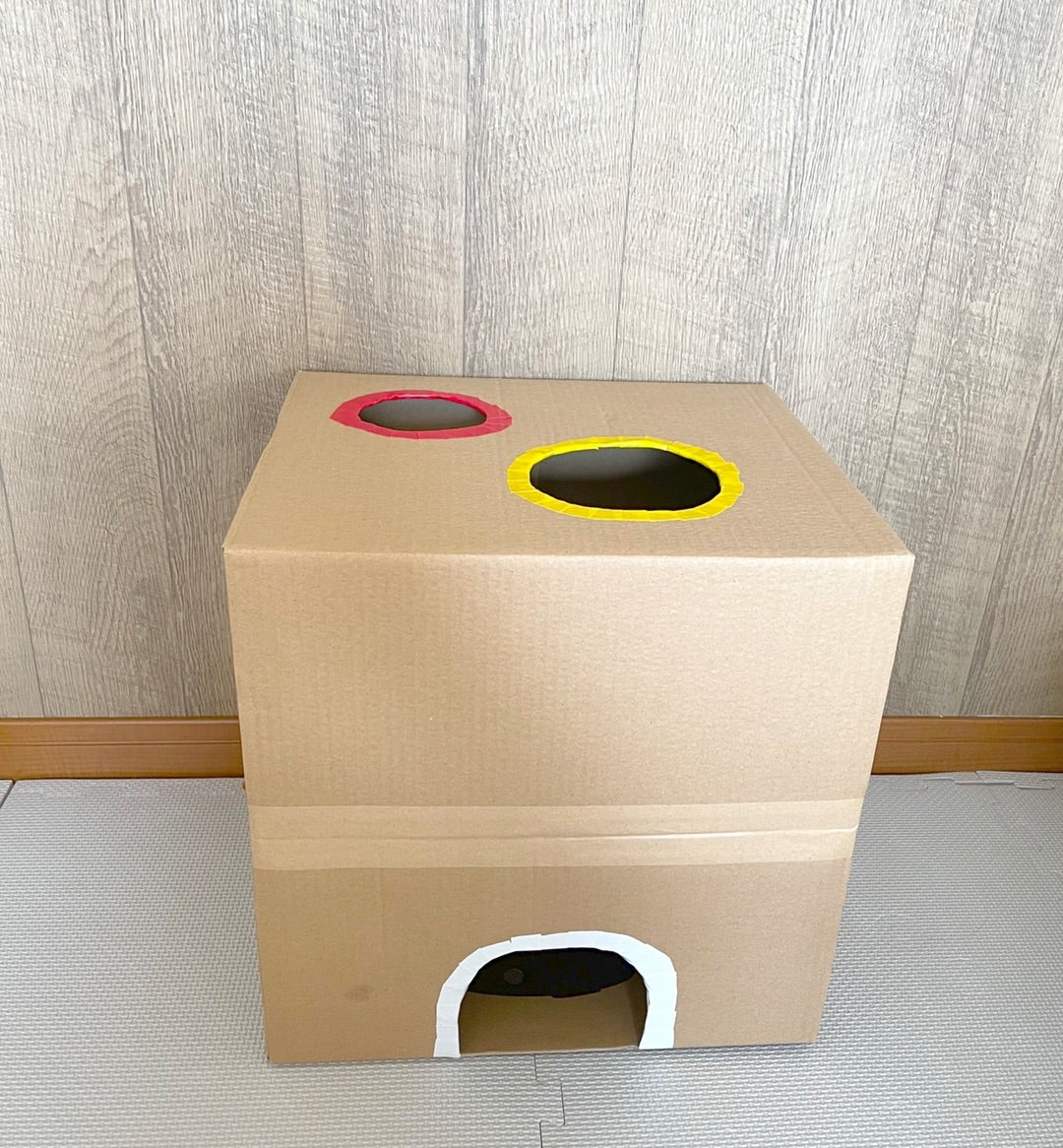 ダンボールで簡単に作れる♪子どもが大好きな「ボール落とし」&あんふぁん