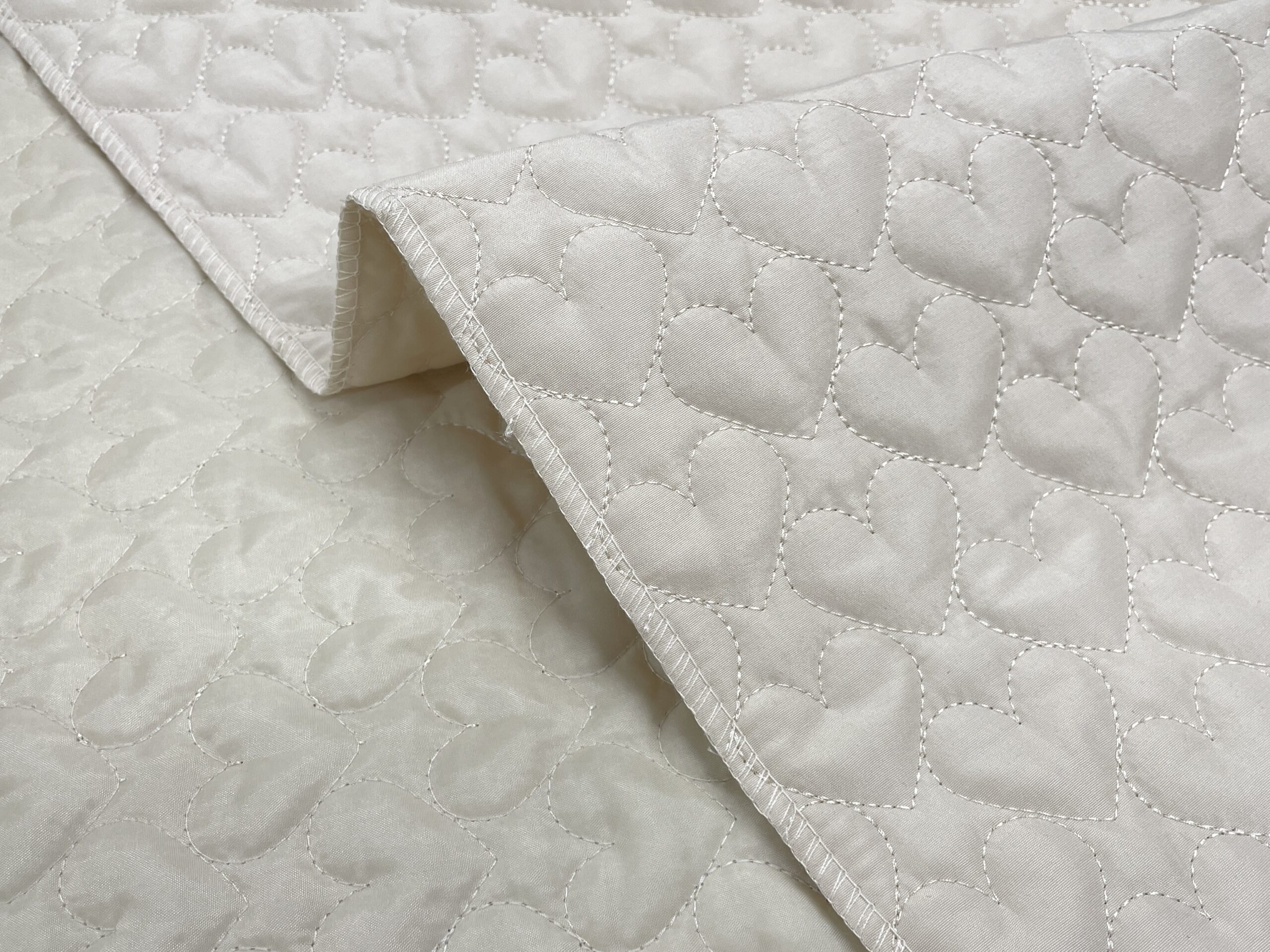 圧巻の藍染パッチワークキルト生地・藍染の通販 有限会社番匠