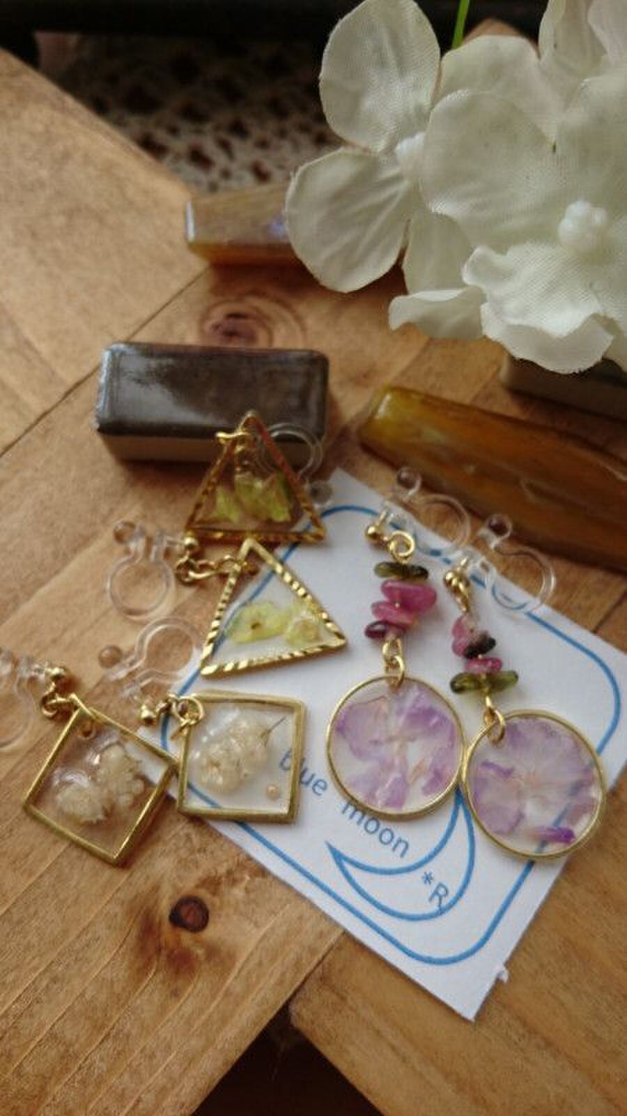 ミール皿と空枠を使ったUVレジンアクセサリーの説明書を作成しました - UVレジン店員が教えるハンドメイド作品の作り方あとりえほのかブログ