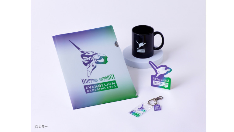 六本木交差点にあるROPPONGI ROPPONGIのシンボルサイン 10884003597 の写真・イラスト素材アマナイメージズ