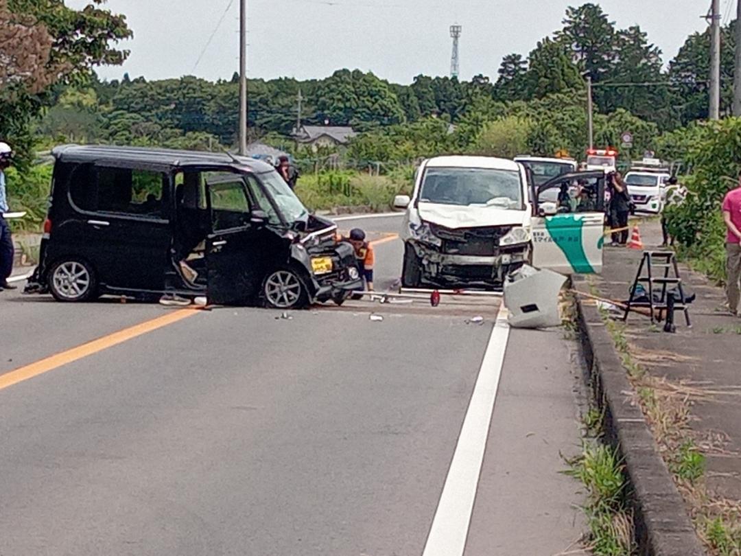 茨城】常磐道下り トラック横転事故 渋滞 通行止め