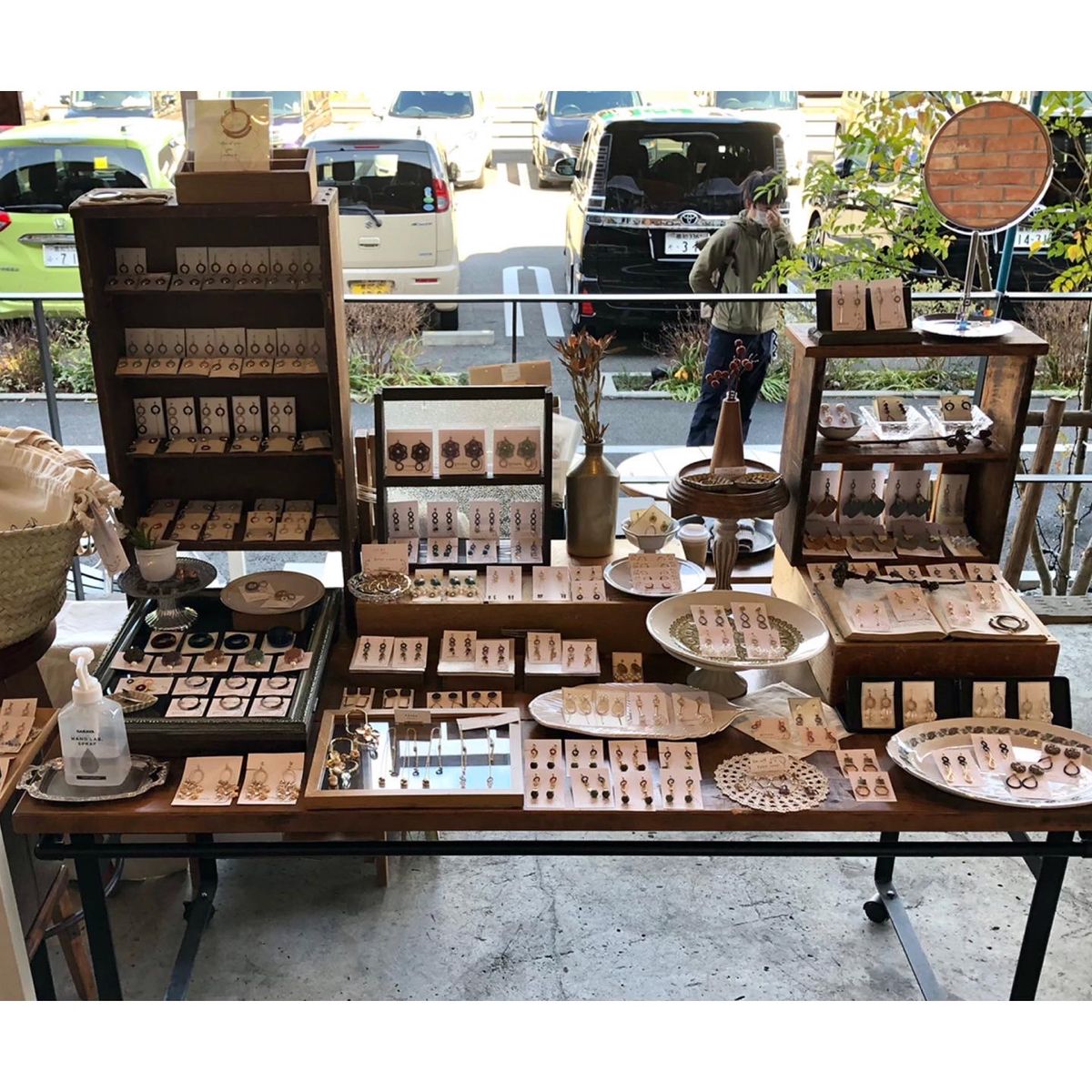 イベントでのディスプレイの参考に♡海外のハンドメイドマルシェがとにかくオシャレ！ │ ハンドメイド販売のアイデア帖「花と風」