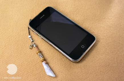 このキーホルダーを付けたいのですが紐の所を短くしてつける方法- Yahoo!知恵袋