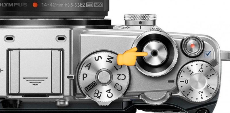 Qoo10カメラシャッターボタン レリーズボタン