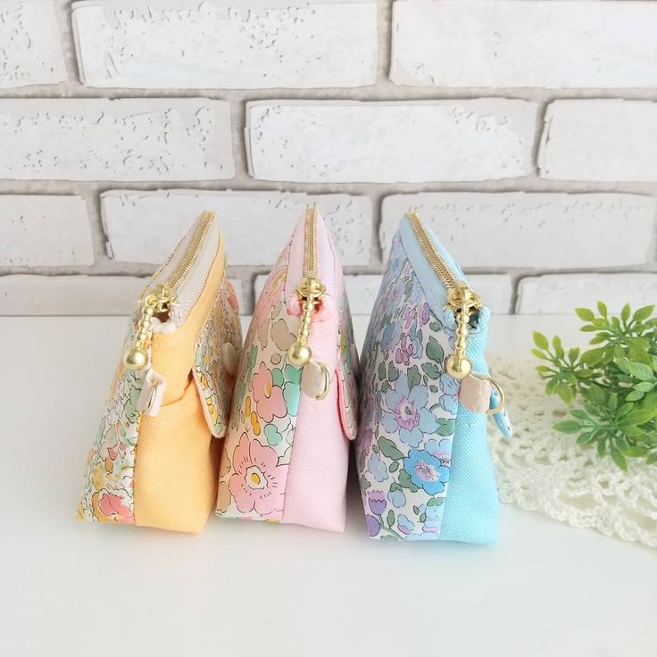 ハンドメイド•ポーチ 小さな半月ポーチの作り方作り方・レシピMeTAS＋ ミタス 『ハンドメイドの