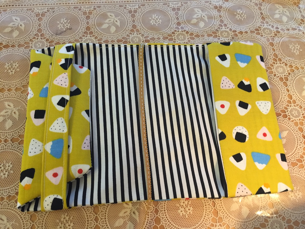 ハンドメイドカバー 作り方 手作りブックカバーまとめ紙、布、革、印刷、文庫本ほか