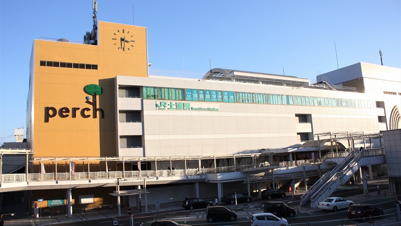 土浦駅西口と再開発施設ウララ | 土浦市の紹介 写真190枚