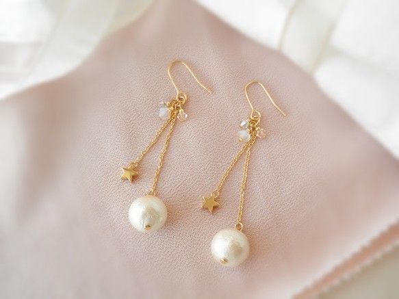 リボンデザイン ホワイトフラワー レディース ハンドメイド ピアス イヤリングの通販 by Welina♡KAKORO◡̈⋆ラクマ