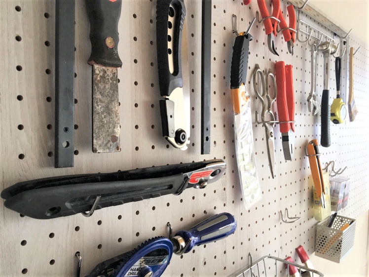 パンチングボード 有孔ボード 卓上収納 セット 机上ラック デスク上収納ラック 有孔ボード用 穴あき ペグボード 収納 収納ボックス 文房具1パンチングボード 有孔ボード 卓上収納 セット 机上ラック デ