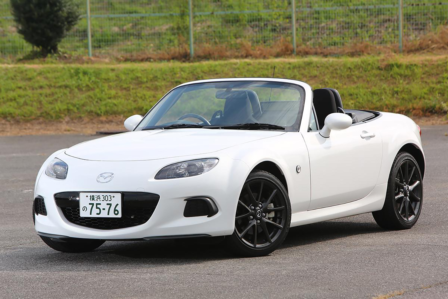 これは笑った 吹き出した！ 笑 「車って人の顔に見えるよね」こんな感じで見えてるはずｗ