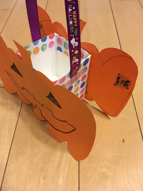 動物クリップ付き！手作りバッグ〜たったひとつの材料で楽しむアイデア製作遊び〜保育と遊びのプラットフォーム ほいくる