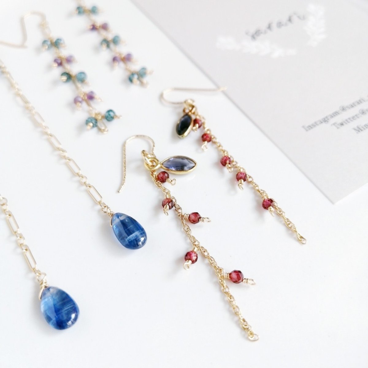 アーティスティックワイヤーで簡単アクセサリーをai