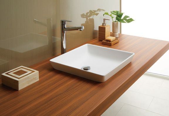 アイカ工業の洗面台