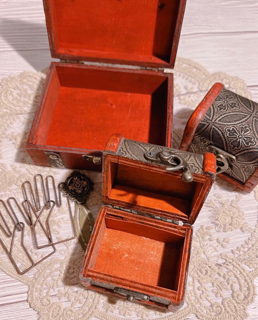 お値引き中！ 文具収納ポーチ レザーペンケース コラージュ 紙モノ