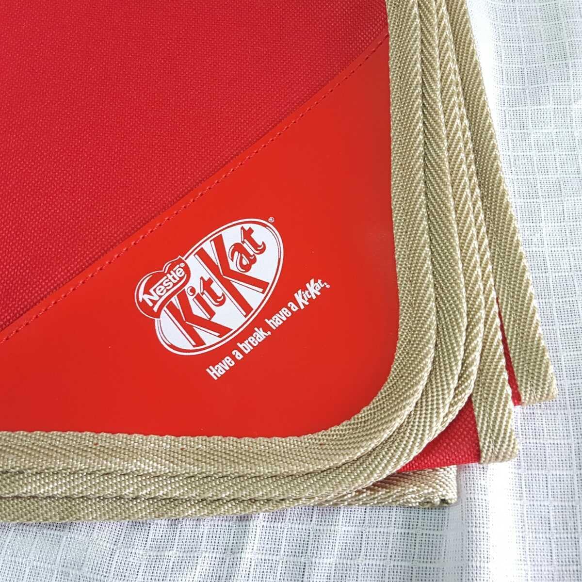 世界にひとつだけのキットカットにきもちをこめて チョコラボキットカットWOMANIA