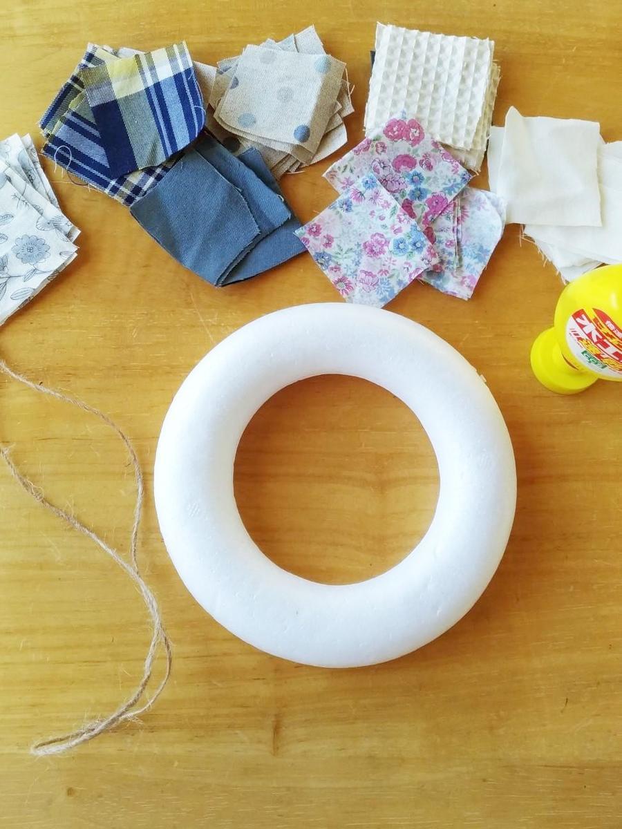 クリスマスアイデア☆ハギレ布で作る！簡単・オシャレなクリスマスリース☆アニヴァーサリー・プランナー辰元草子 オフィシャルブログ