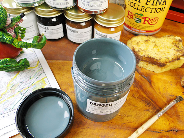 楽天市場全品10％OFF×15日限定クーポン+P10倍 15日20時〜4H 塗料 壁紙の上から塗れるペンキ 水性 屋外 屋内 室内 カラー 木材木部 塗料 塗装 diy 白 ウォールペイント メゾン H-N-0 : 窓際貴族 mado