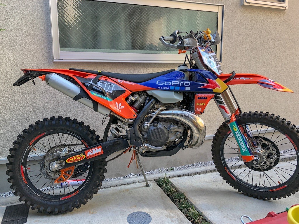 ◇防水 ステッカー 100枚 セットステッカーボムの通販 by ちびあら's shopラクマ