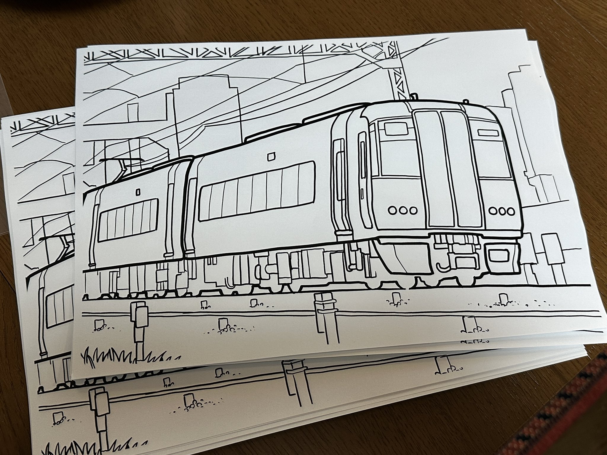 道南いさりび鉄道「ながまれ号」ペーパークラフト＆塗り絵の配信開始マイナビニュース