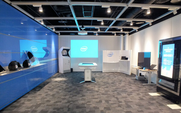 AK11603 ヒューマンフレッシュトーン6色セットAKアクリル3GサードジェネレーションAKインタラクティブ AKinteractiveツール＆マテリアル,塗料 8435568307360ミリタリースケールモデル専門店 ホビーランド