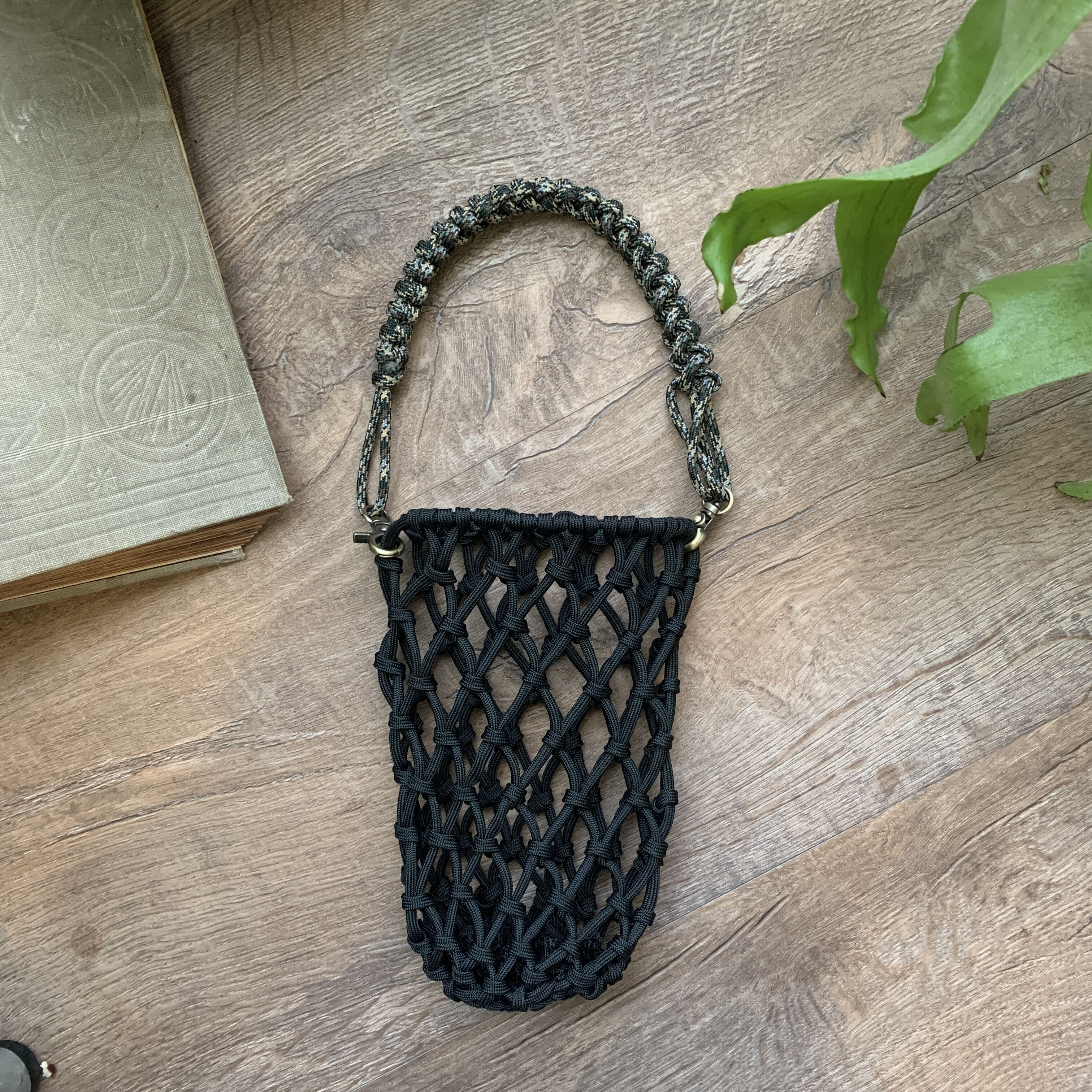 パラコードのリード体験教室ブログ・エフビーエックス☆コーギーのいる生活