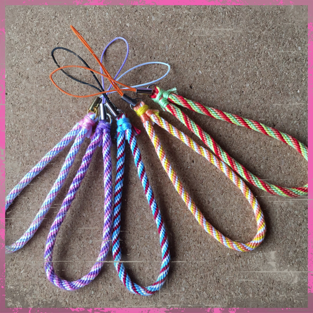 楽天市場 刺繍糸 ストラップ・マスコットスマートフォン・携帯電話アクセサリー ：スマートフォン・タブレットの通販