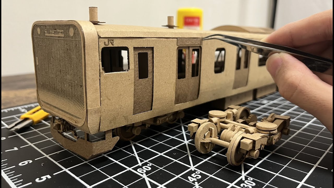 2代目ダンボール電車 l こそだてひろば ぽっけ