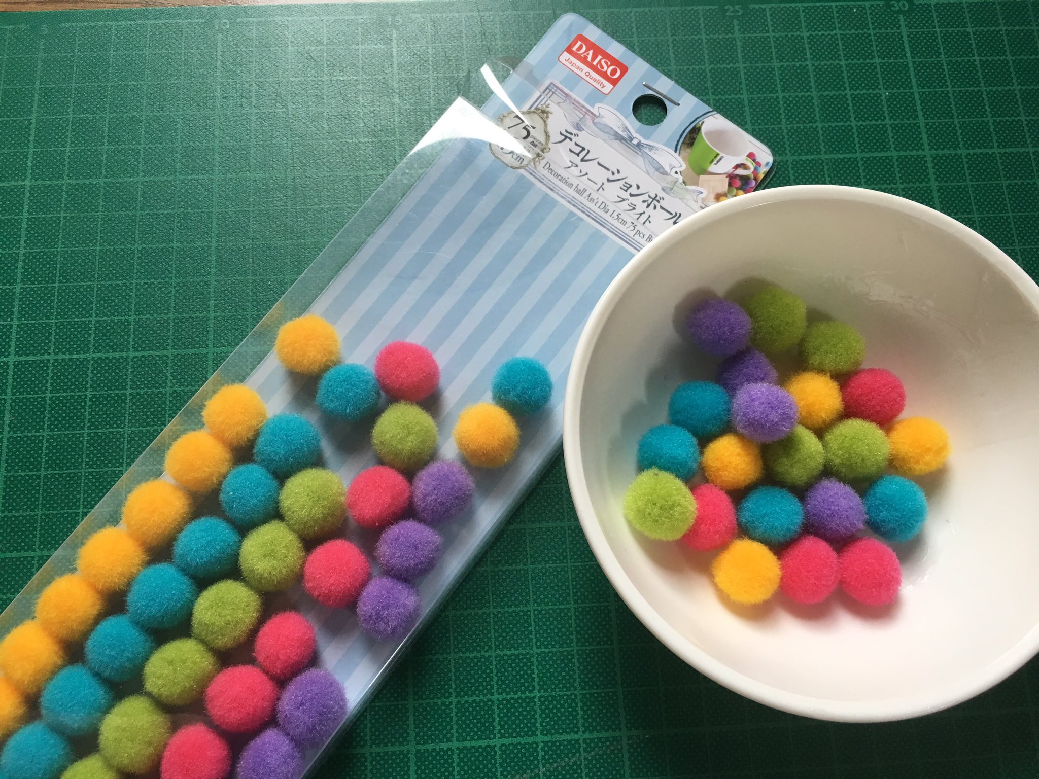 100均 フェルトボールのおしゃれなアレンジ・飾り方のインテリア実例RoomClip ルームクリップ