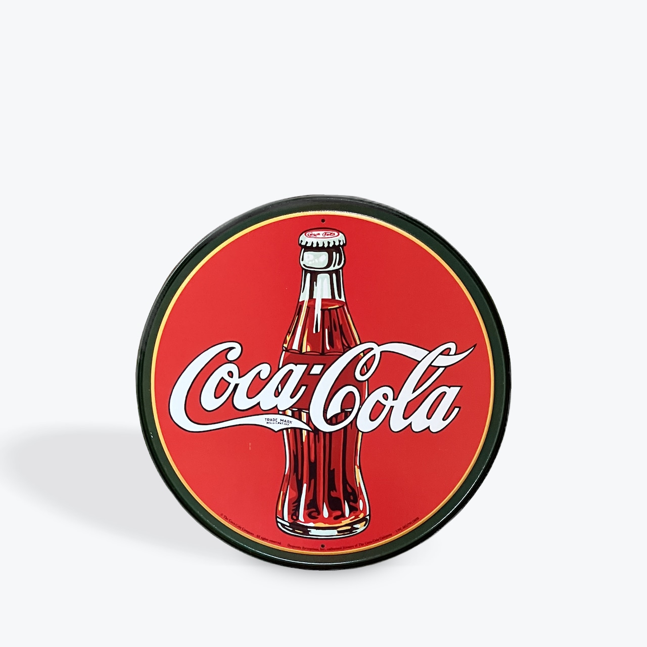 コカ・コーラのロゴの歴史。ブランドカラーの「赤」は、樽の色がはじまりだった？ - フリーランス 副業 業務委託 案件獲得メディア WorkshipMAGAZINE