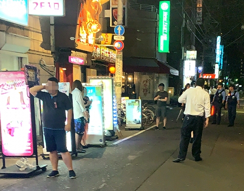 夏休みの原宿・竹下通りに潜む危険 渋谷区や警視庁も注意呼びかけ | 毎日新聞